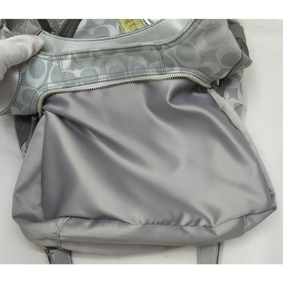 Coach Multicolor Round Patchwork Canvas Leather 3 Compartments Shoulder Bag - Picture 14 of 15